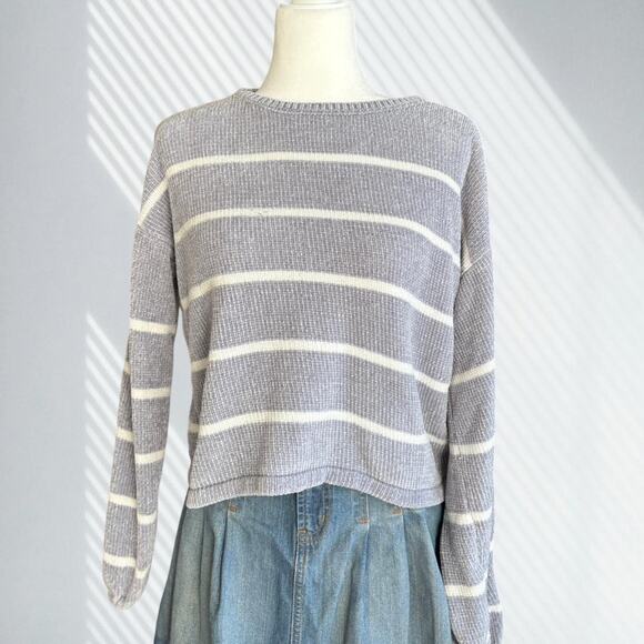 Double Zero Gray Striped Sweater - Picture 1 of 5